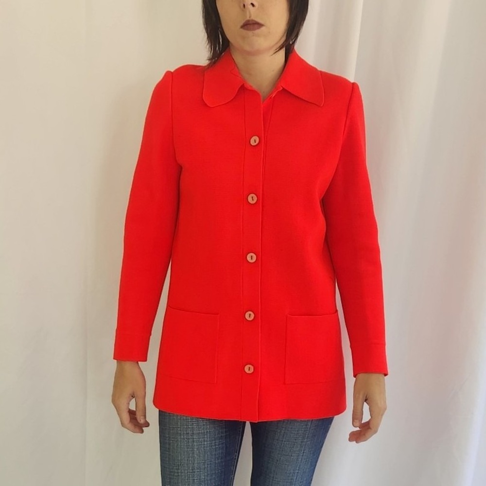 70s Groovy Neon Red Sweater‎